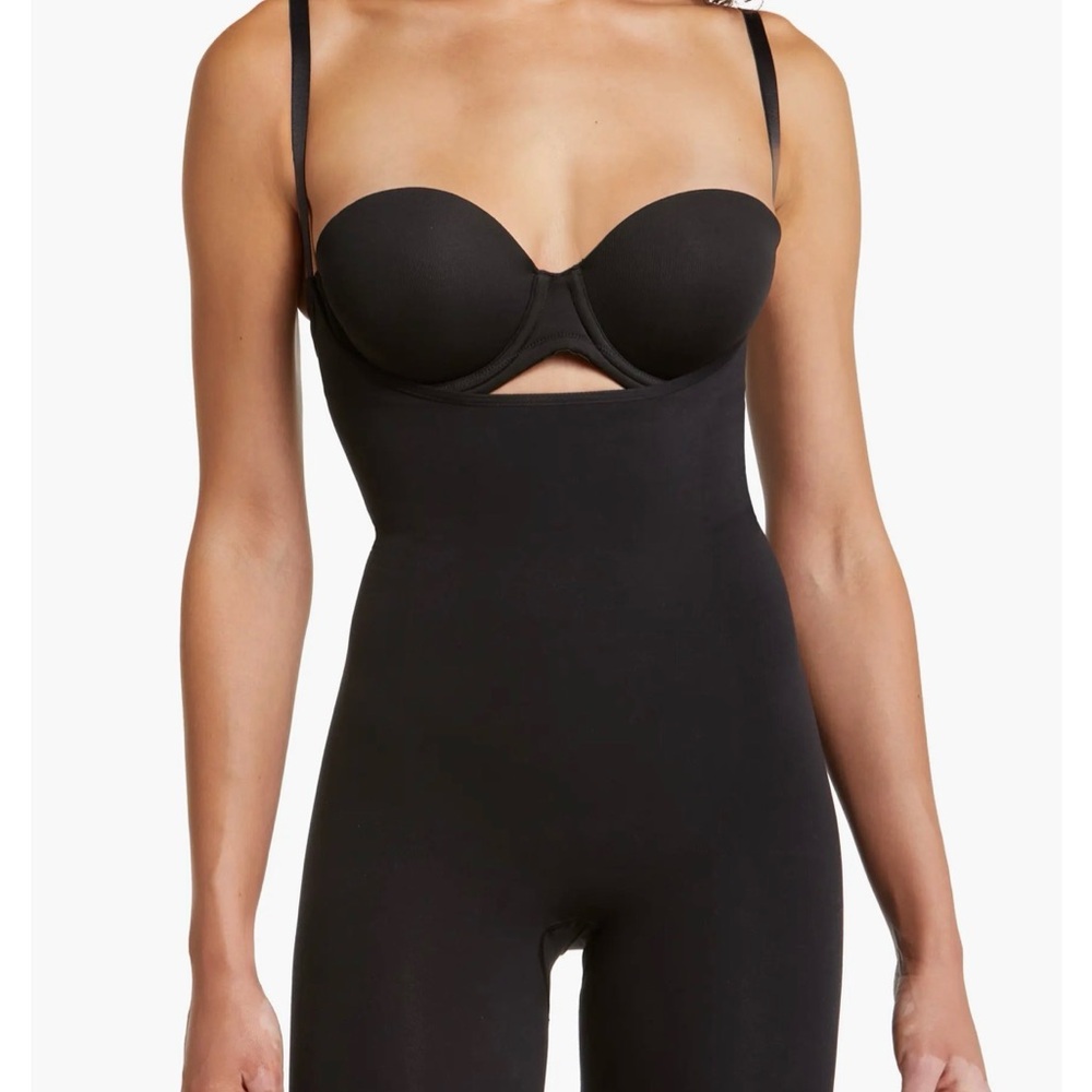 SKIMS Black Shapewear Bodysuit